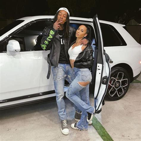 Who is wiz khalifa dating - Jun 13, 2023 · BY Lavender Alexandria Jun 13, 2023. Wiz Khalifa recently had a special treat to give his girlfriend during her 29th birthday party. The "Black and Yellow" rapper is currently dating social media ... 